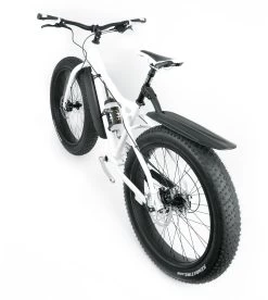 SKS Fat Board Schutzblech Set -Fahrradersatzteile sks fat board set hinten am fatbike montiert